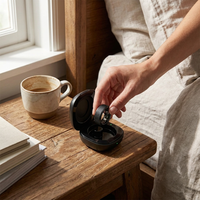 R10 Smart Ring in use